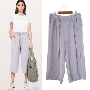Lululemon Noir Crop Belted Wide Leg Crop Pants Silverscreen Size 12 L W6AYAS